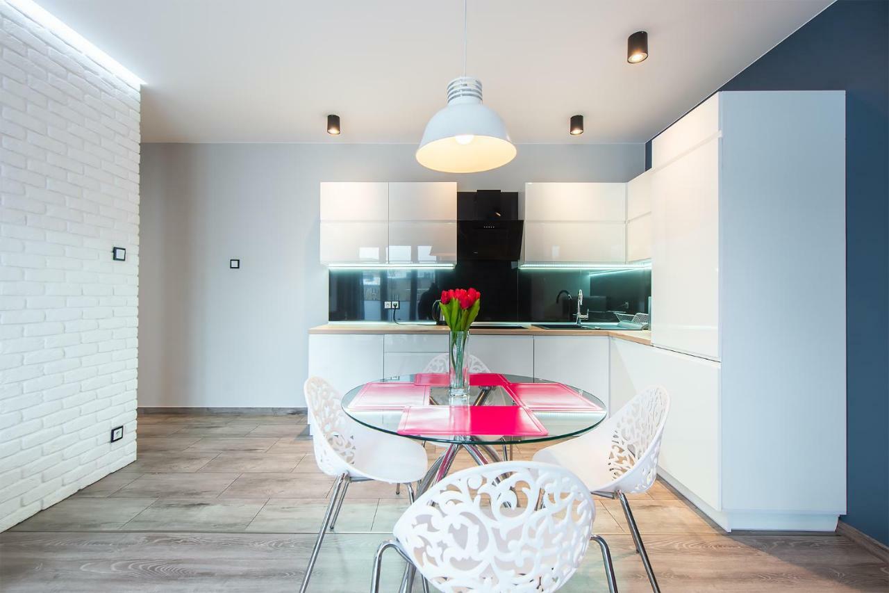 Apartament Manufaktura Łódź Buitenkant foto
